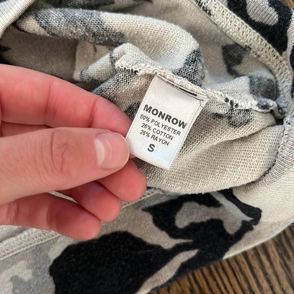 Monrow Camo Sweatshirt - Picture 3 of 3